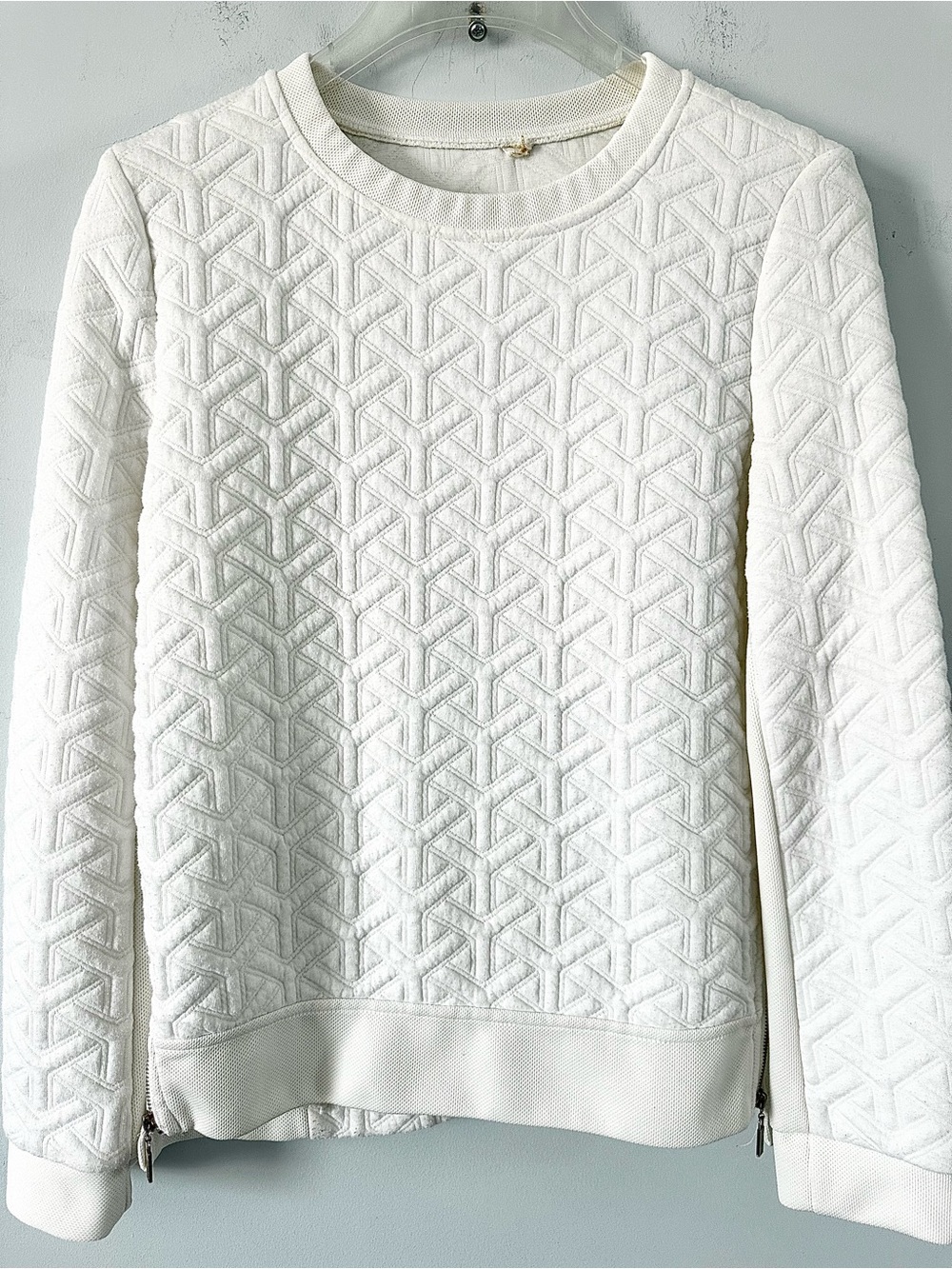Vintage Havana White Quilted Crew Sweatshirt